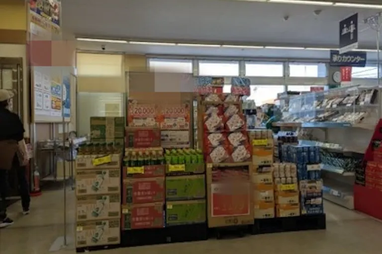 【西友 保原店】サービスカウンター横 ポップアップストア(物販、食物販)やプロモーション用途に最適なスーパー店内催事イベントスペースの画像2