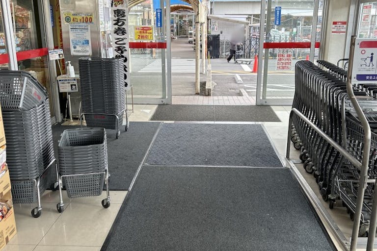 【一号舘江場】販促キャンペーン/プロモーションイベントに適した風除室スペースの画像6