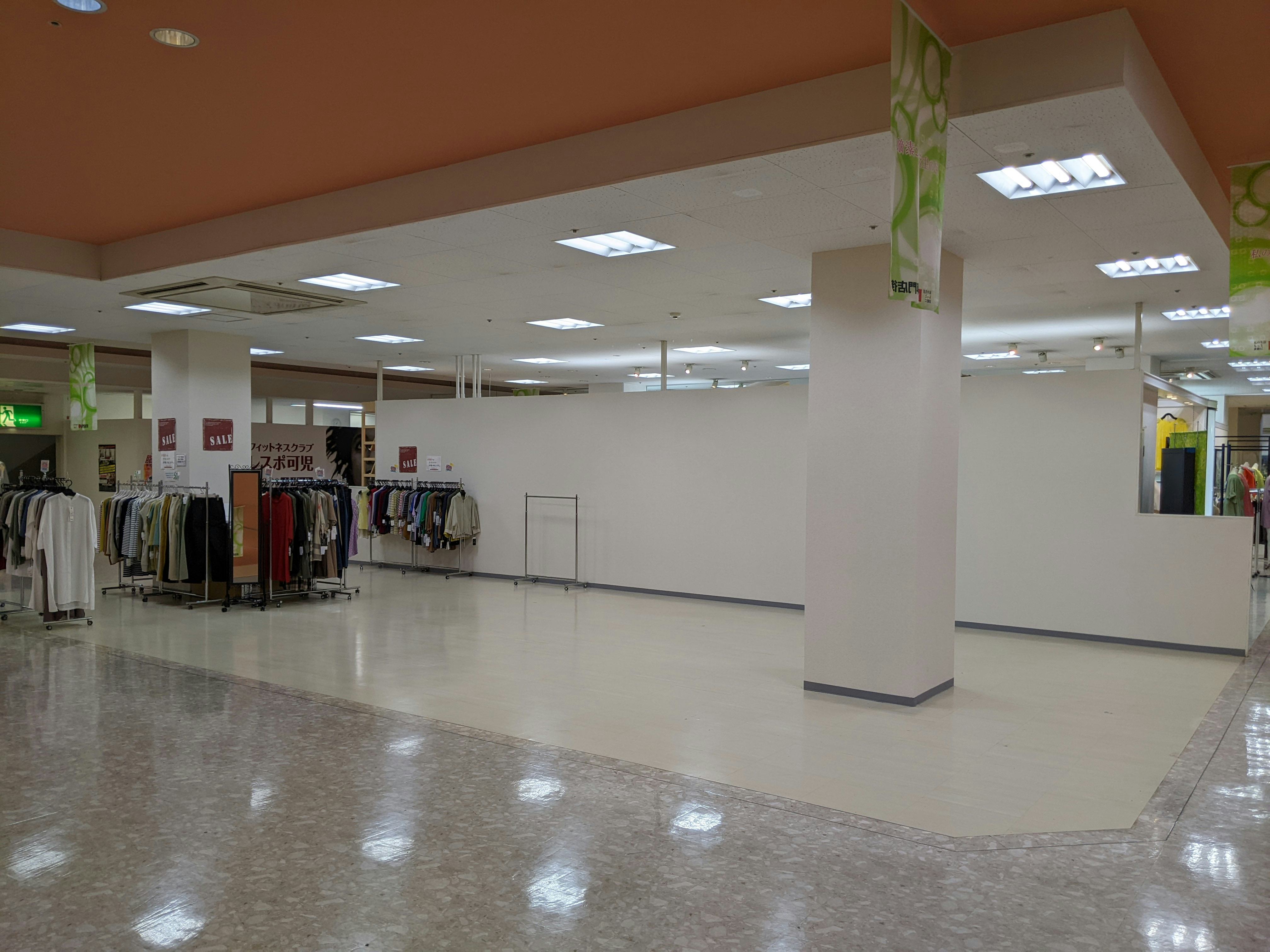 【ヨシヅヤ可児店】出張販売やイベントに適した地域密着型商業施設の2階イベントスペース