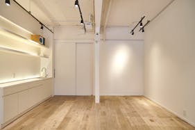 【恵比寿駅3分/代官山駅4分】ポップアップストアや展示会に最適な自然光が入るプレーンでナチュラルな路面スペース