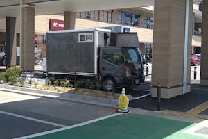 【イオンタウン松阪船江】キッチンカーに最適な入口近くの屋外レンタルスペース