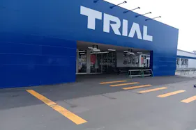 【スーパーセンタートライアル小樽塩谷店】キッチンカー出店限定/屋外 Ⓐキッチンカースペース※電源準備中