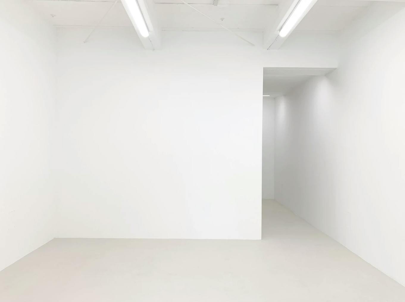 【北参道駅9分】展示会やポップアップストアに適したホワイトカラーのシンプルなイベントスペース