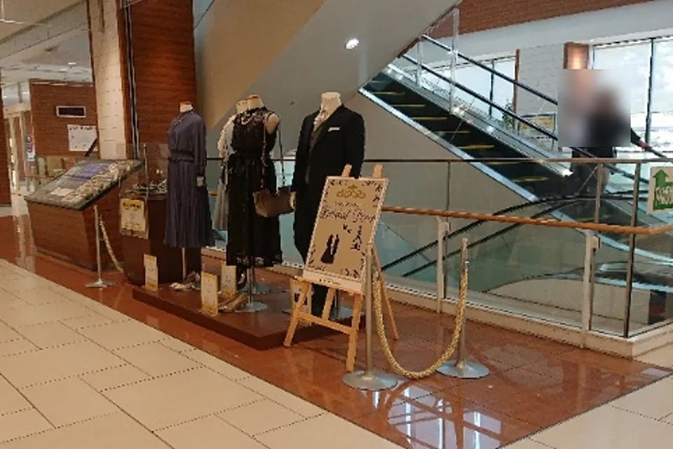 【ララガーデン長町】1階南側エスカレーター前(B)