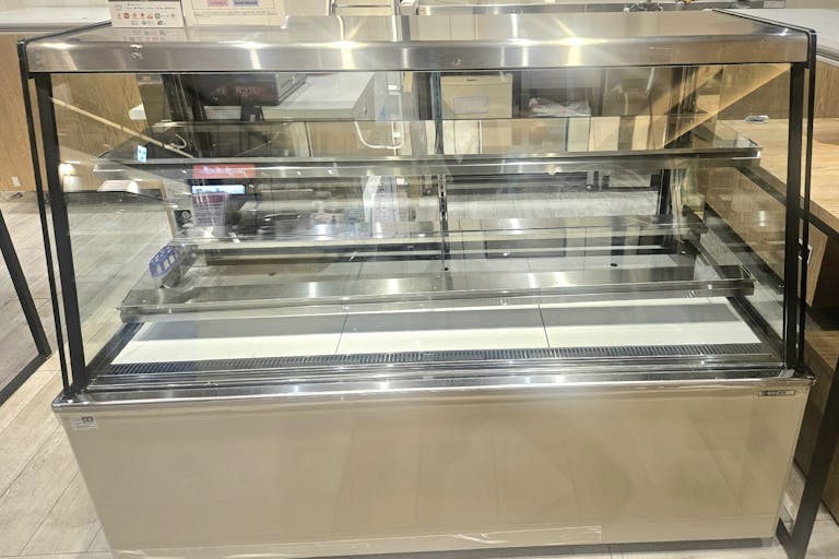 【貸出可能什器】冷蔵シールドケース(W1500×D650×H1155)