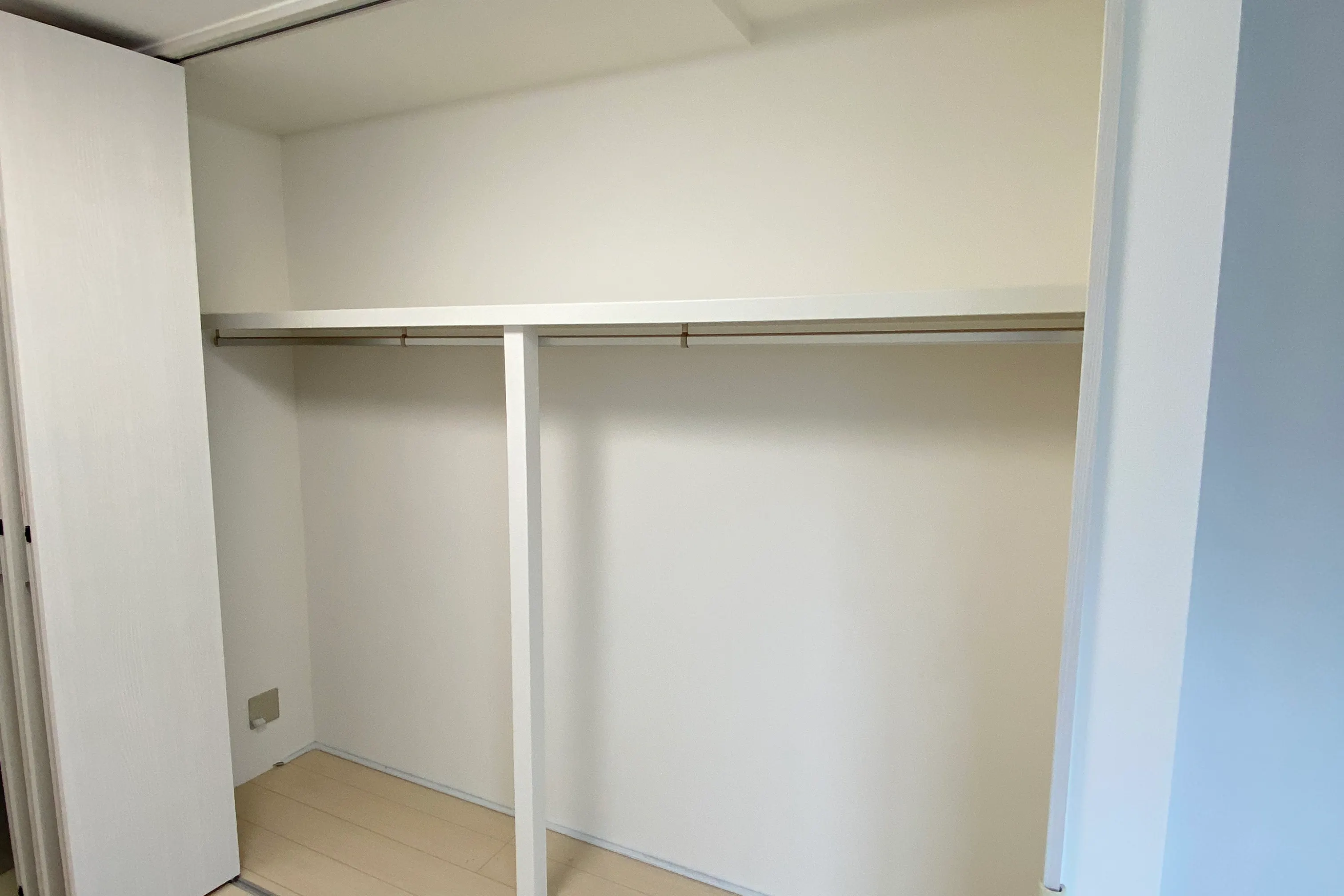 【馬込駅10分】個展などのアート作品のギャラリー用途やワークショップ、招待制(パーティなど)のイベントに最適なレンタルスペース