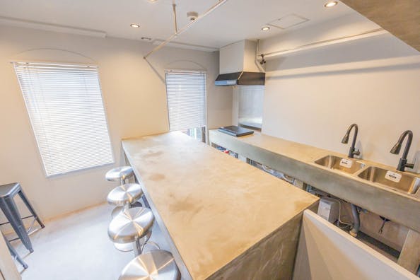【西新宿駅5分】レンタルキッチンとして利用可能、調理設備の充実したイベントスペース