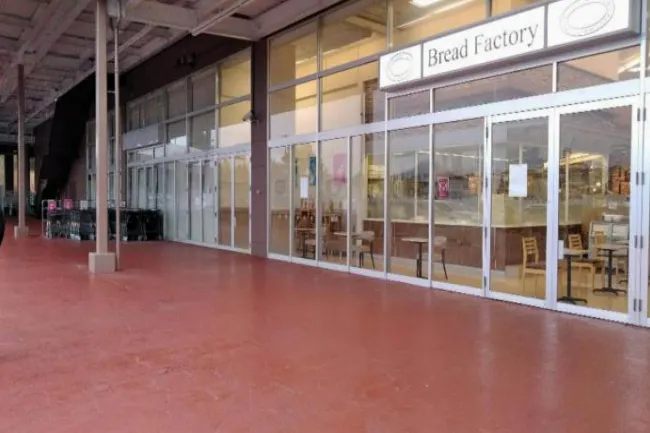 【イオンモール富谷*】1F 食品側入り口外(キッチンカースペース)