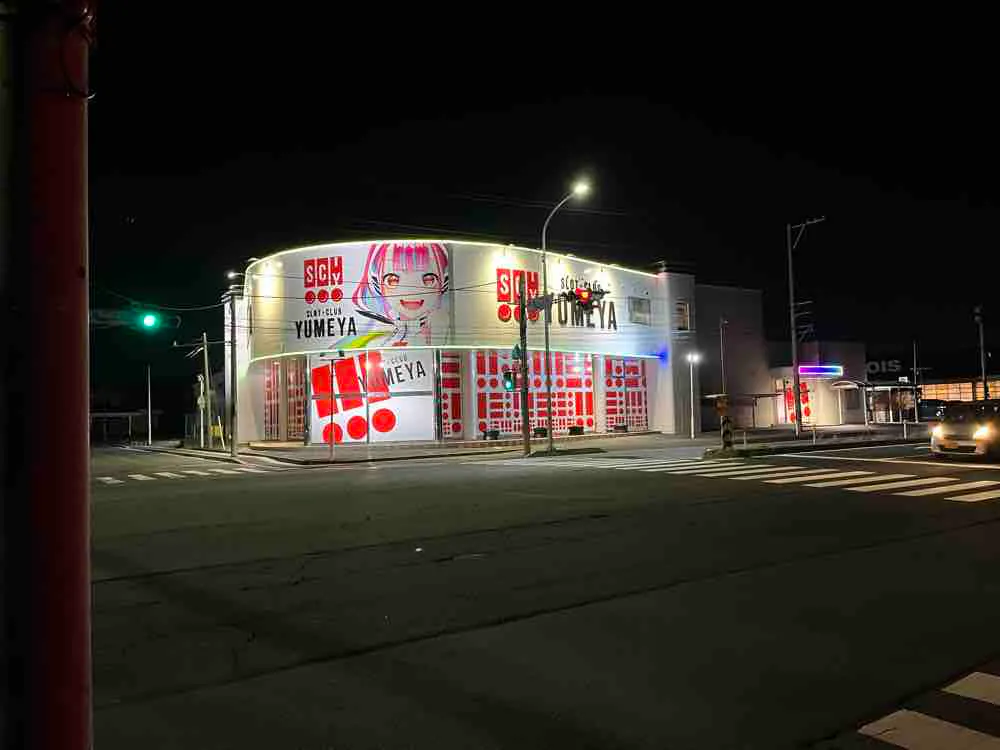 【スロットクラブ夢屋石堂店】キッチンカーやプロモーション等に最適なアミューズメント施設のイベントスペース