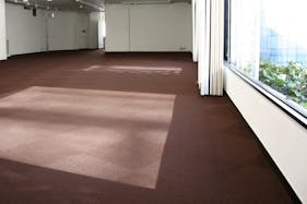 【銀座駅2分/Bホール】個展やグループ展等のアートギャラリー用途、招待制のアパレル展示販売会等に最適なイベントスペース