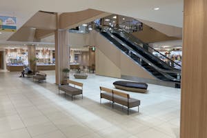 【武生楽市】プロモーション催事や物販に適した視認性の高い1階センターコートのイベントスペース