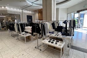 【アミュプラザ鹿児島】AMU広場入り口すぐの食物販やファッション関連の催事に最適なポップアップスペース