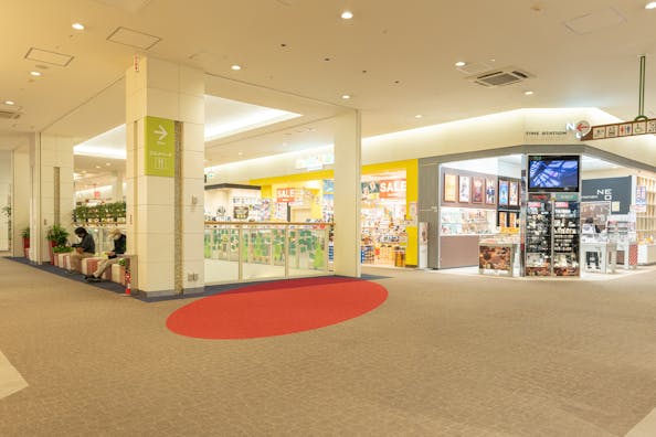 【ステラタウン】ポップアップストアやプロモーション適したショッピングモール3階にある無印良品前のイベントスペース