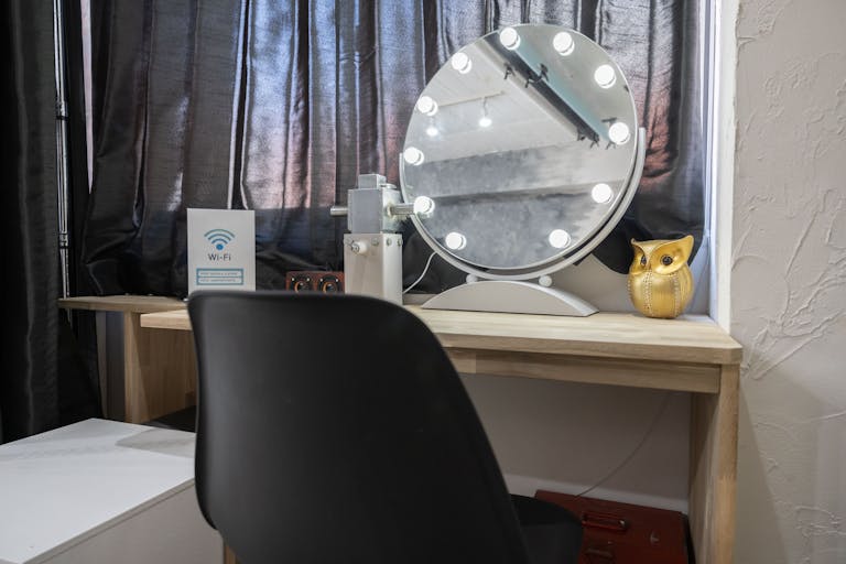 【御茶ノ水駅1分】展示会・ポップアップイベント・撮影に適した最大10種類の多彩な背景を楽しめるレンタルギャラリースペースの画像17