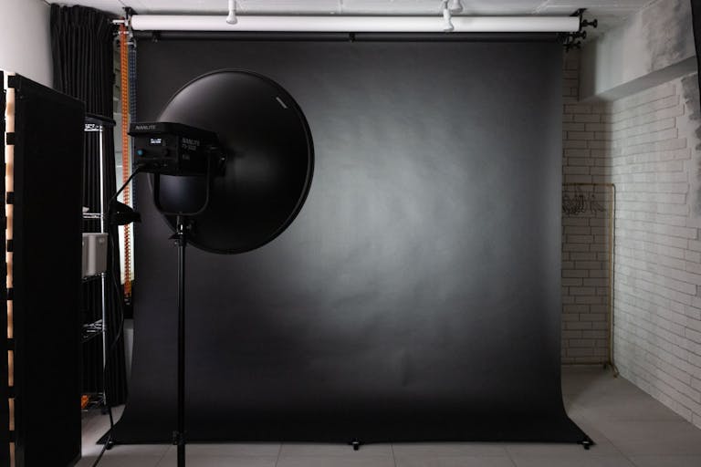 【御茶ノ水駅1分】展示会・ポップアップイベント・撮影に適した最大10種類の多彩な背景を楽しめるレンタルギャラリースペースの画像22