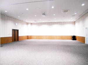 【イオンモール広島府中】3階　イオンホールの画像