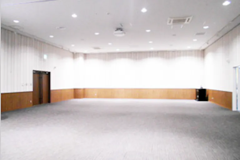 【イオンモール広島府中】3階 イオンホールの画像1