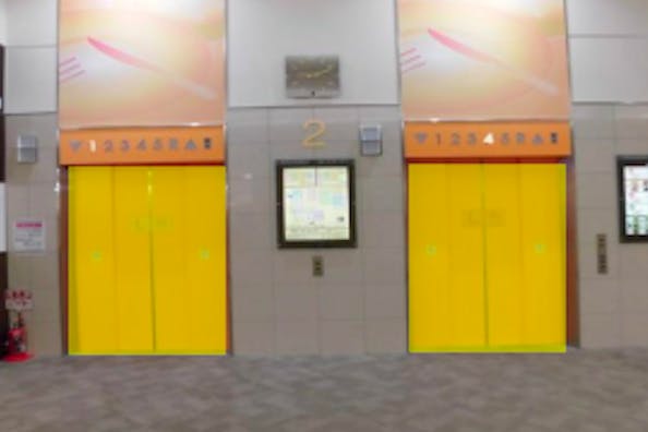 【イオンモール神戸北】モール内広告 エレベーター