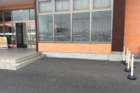 【夢屋多度津店】キッチンカーやプロモーション等に最適なアミューズメント施設のイベントスペース