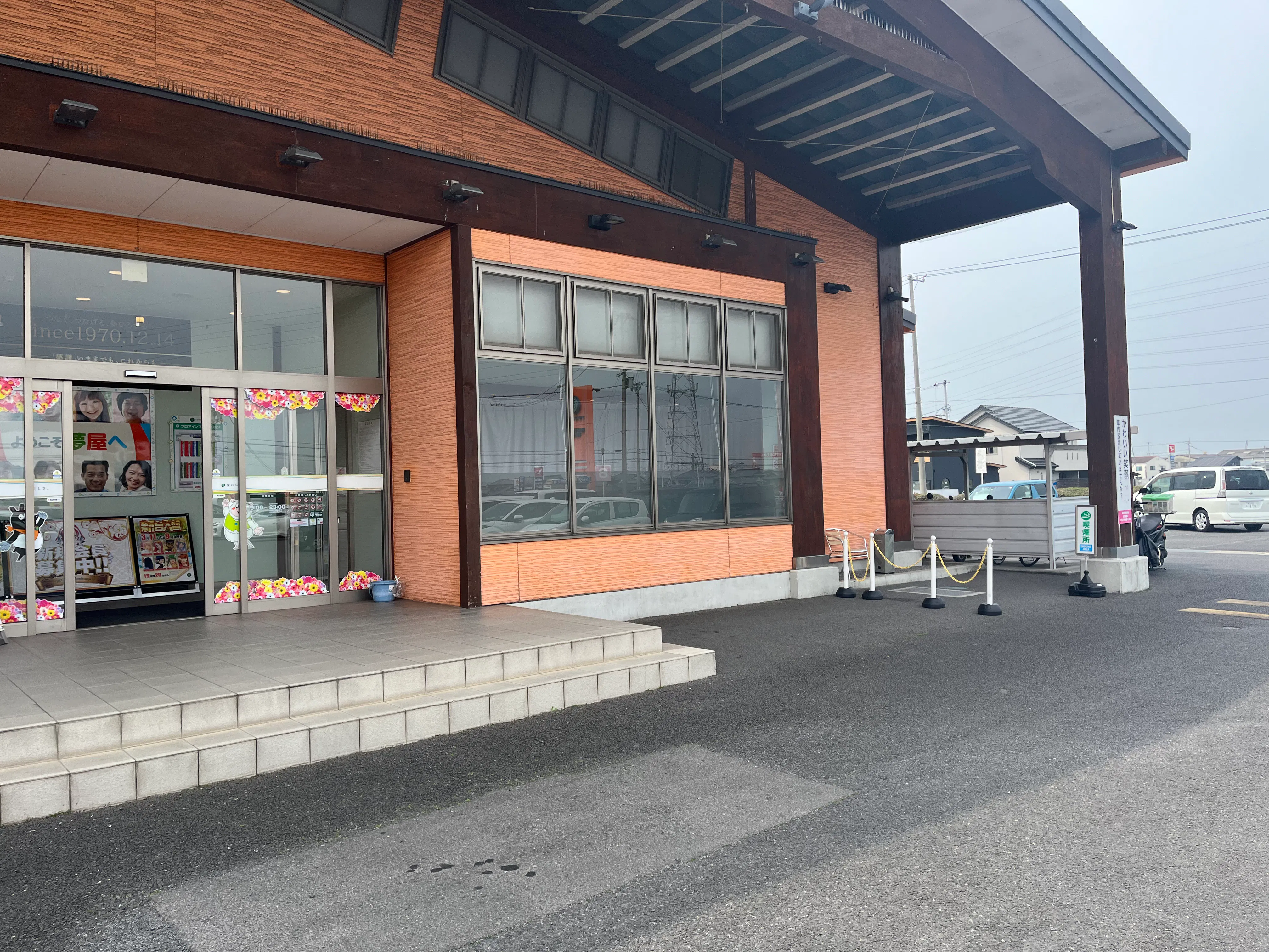 【夢屋多度津店】キッチンカーやプロモーション等に最適なアミューズメント施設のイベントスペース