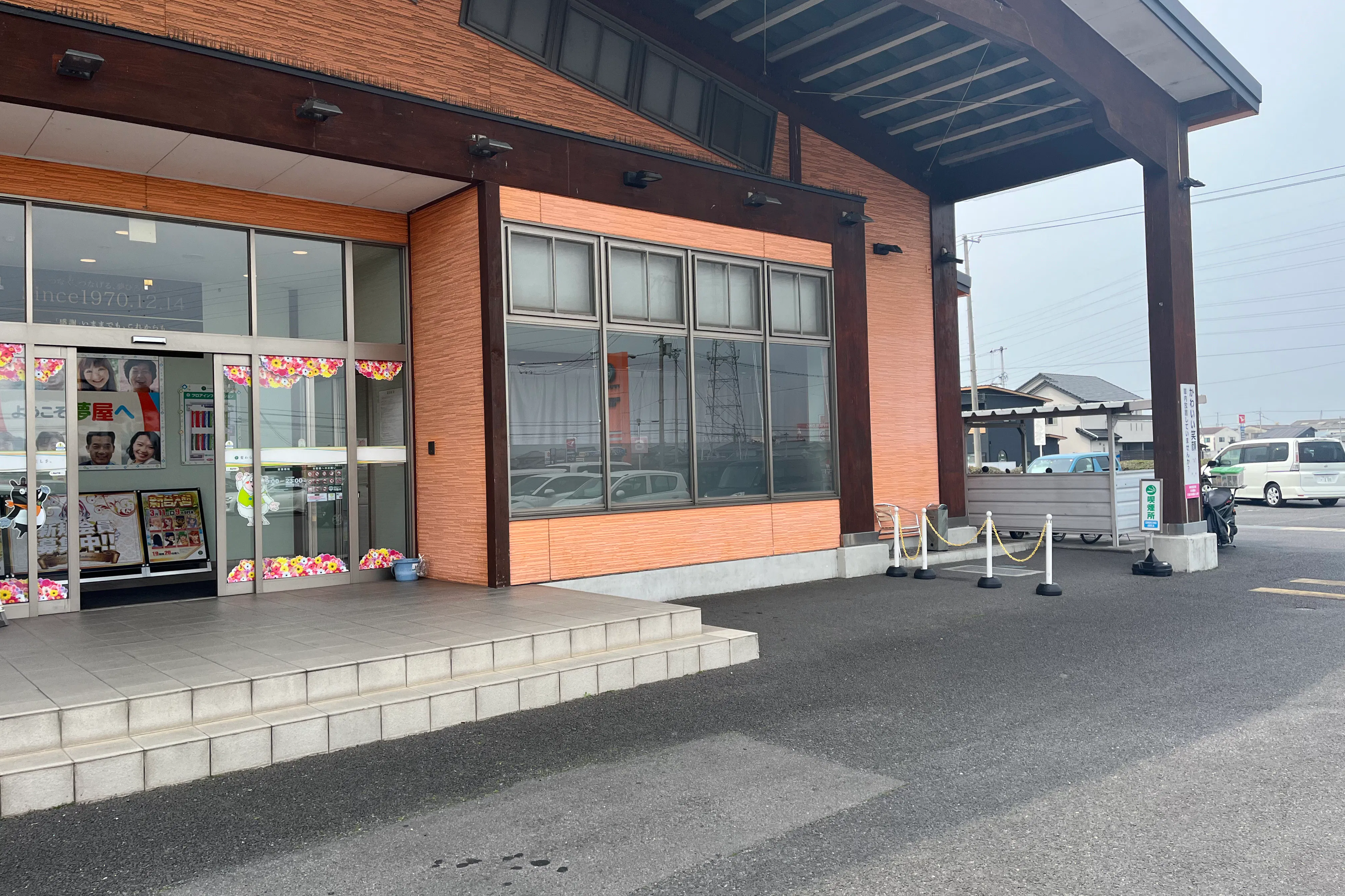 【夢屋多度津店】キッチンカーやプロモーション等に最適なアミューズメント施設のイベントスペース