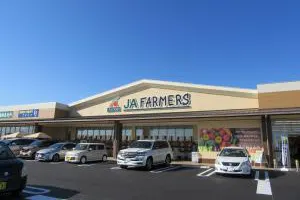 【JAファーマーズ高崎棟高店】プロモーションに最適な店舗正面の風除室スペース