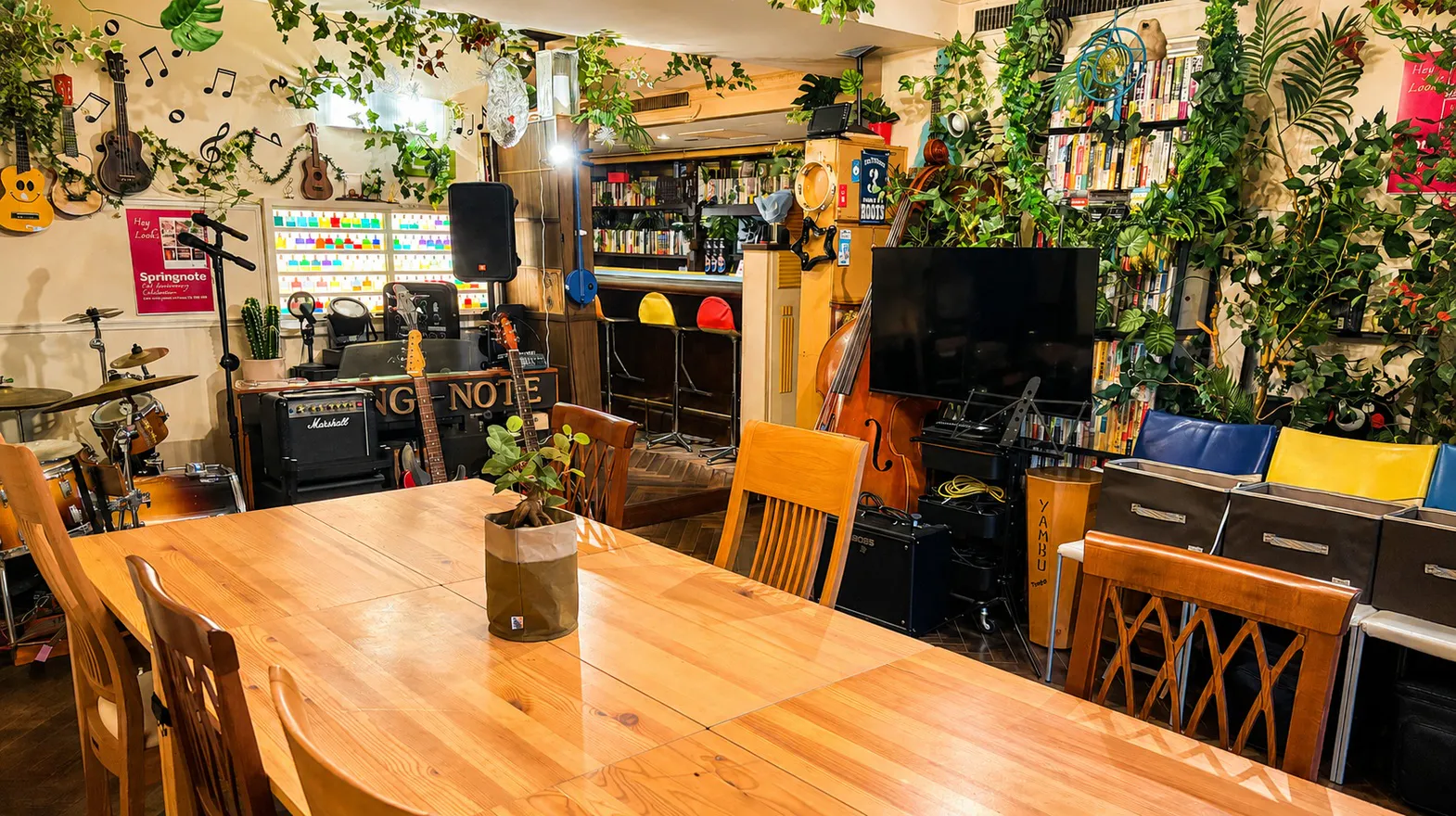 【渋谷駅6分｜桜丘町】自然光が入るカフェバー空間のイベントスペース｜展示・受注会・商品体験会・ワークショップの画像