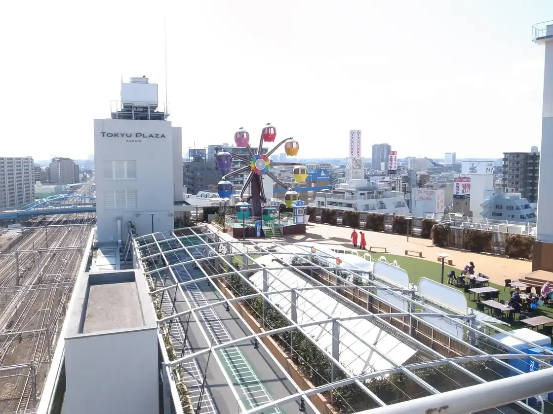 【東急プラザ蒲田】【メディア】コンコースデジタルサイネージ