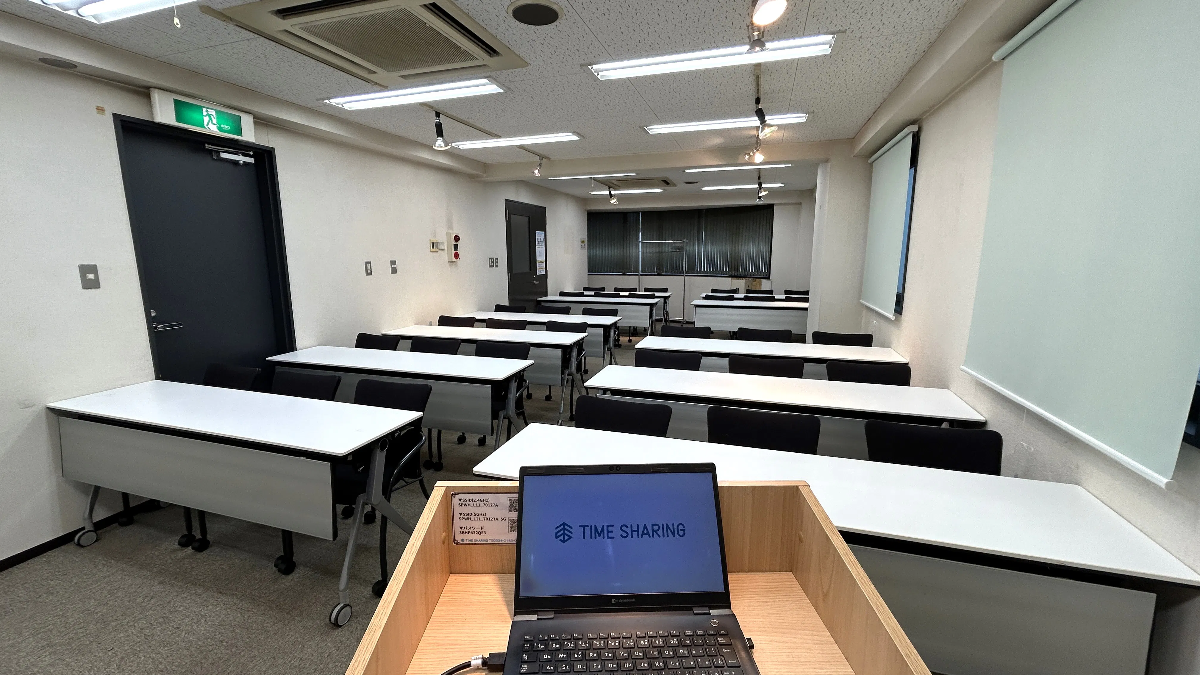 【TIME SHARING 田原町 USUI ANNEX|田原町駅5分】33名着席で学びと交流に使える5階イベントスペース