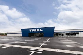 【スーパーセンタートライアル山鹿店】キッチンカー(調理営業)出店限定/屋外スペース