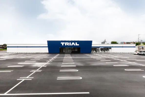 【スーパーセンタートライアル山鹿店】キッチンカー(調理営業)出店限定/屋外スペース