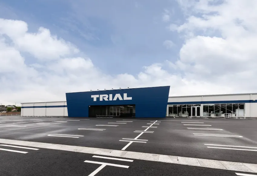 【スーパーセンタートライアル山鹿店】キッチンカー（調理営業）出店限定/屋外スペース