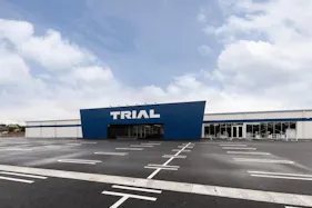 【スーパーセンタートライアル山鹿店】キッチンカー(調理営業)出店限定/屋外スペース