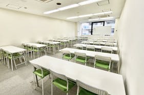 【青葉通一番町駅1分】招待制の製品PR会や受注販売会に適した名30程度収容可能なレンタルスペース