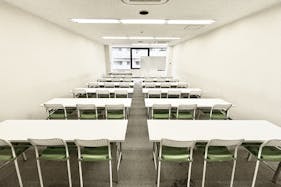 【青葉通一番町駅1分】招待制の製品PR会や受注販売会に適した名30程度収容可能なレンタルスペース