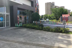 【ララガーデン川口】1階 どんぐり広場前