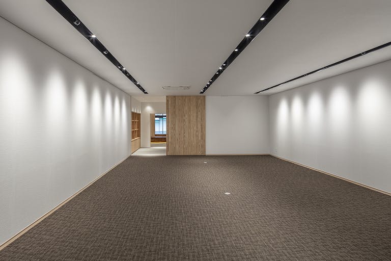 【近鉄奈良駅7分】古都ならではのポップアップストアや展示会に最適な世界遺産興福寺目の前のイベントスペースの画像1