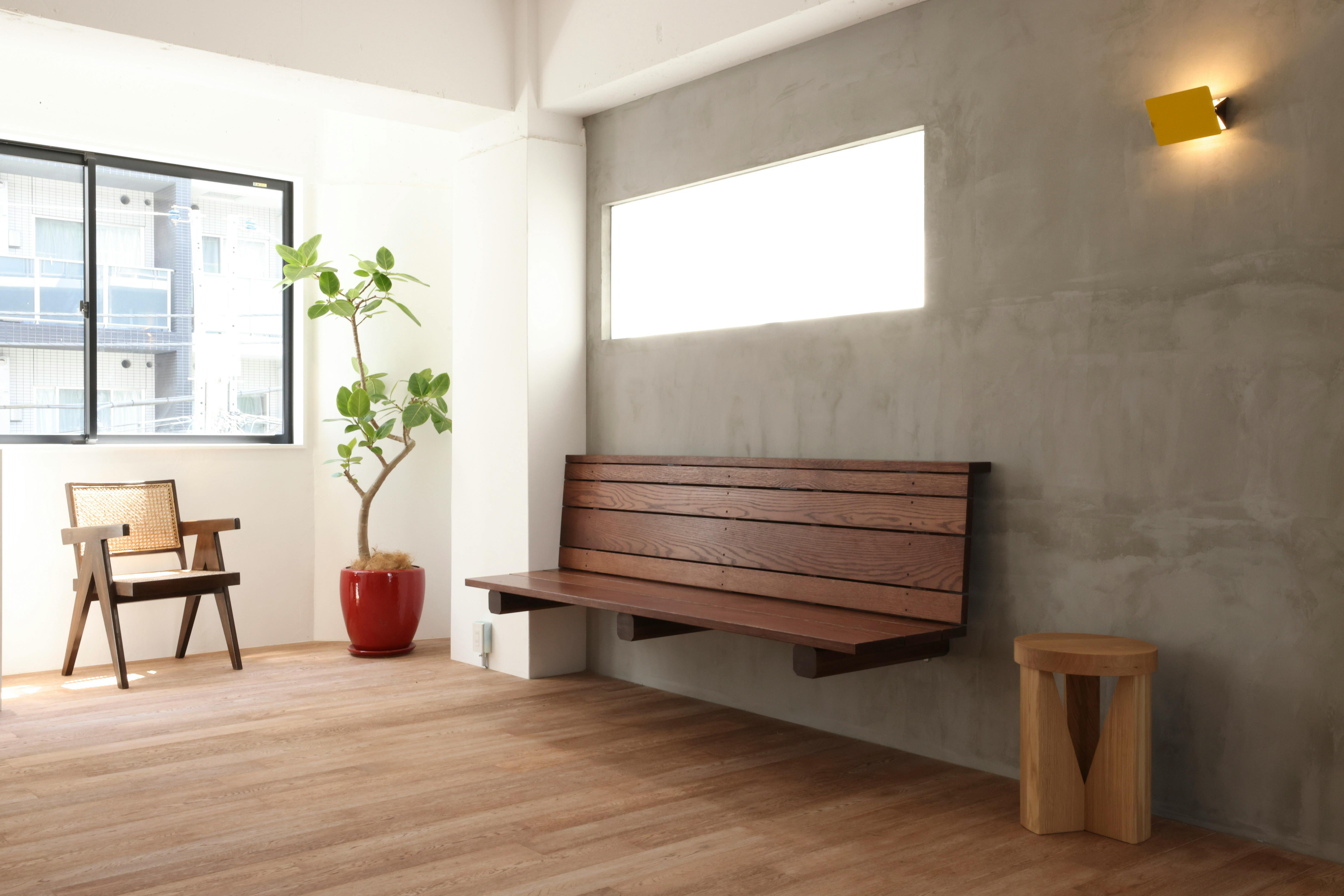 【門前仲町駅11分】撮影や展示会に適した白を基調とした一日中自然光が降り注ぐスタジオ