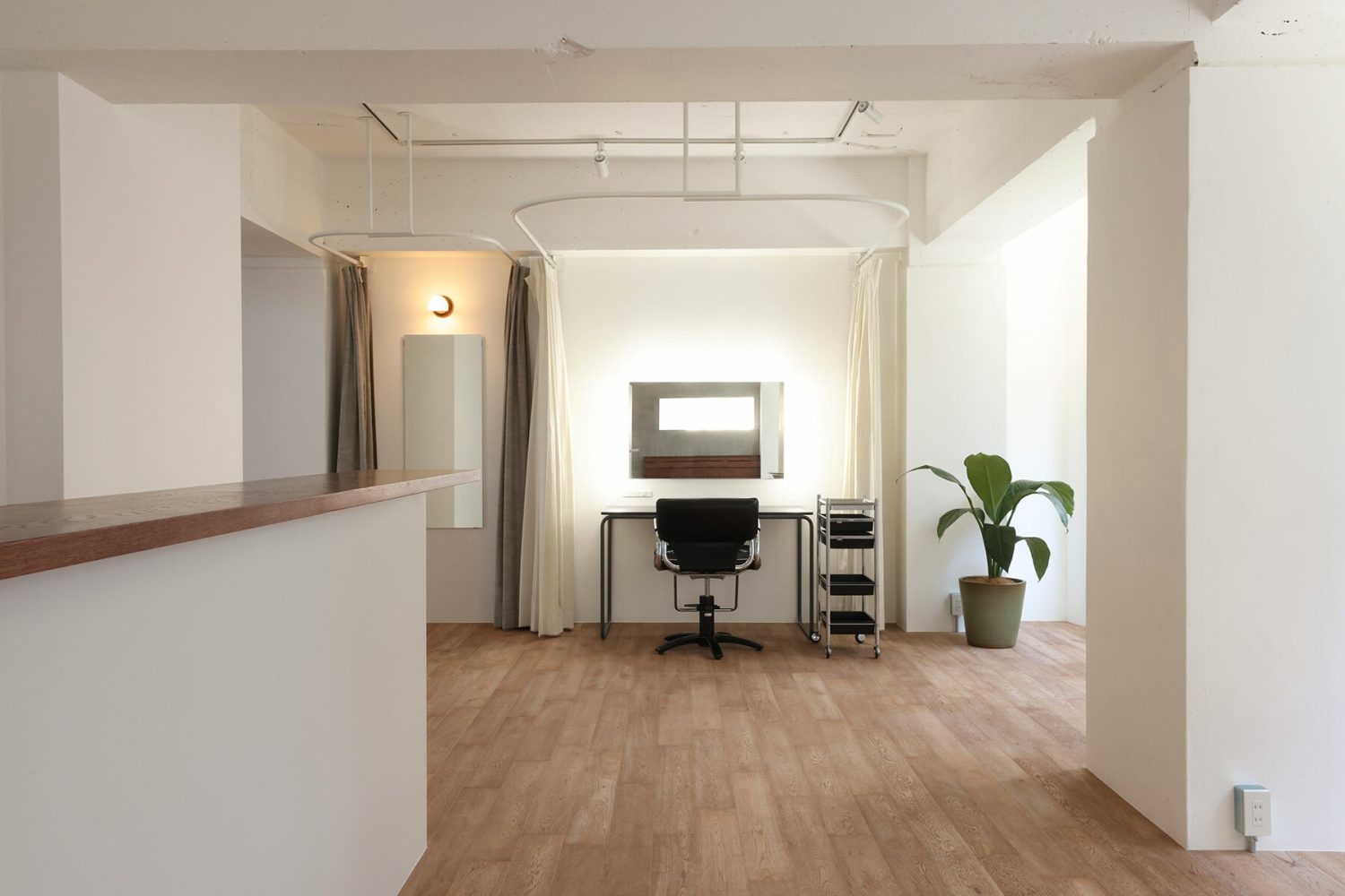 メイクルーム(フロアB)