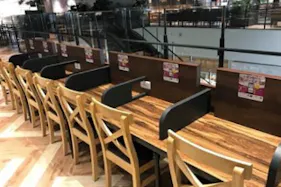 【イオンモール徳島】モール内広告 フードコートテーブルシール