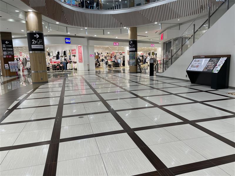 【イオンモール天童】ウッドコート