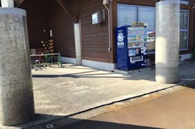 【ダイナム十日町店】キッチンカーやプロモーションイベントの開催に最適なアミューズメント施設のイベントスペース