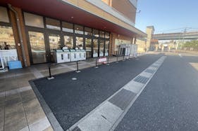 【フレスタ波出石店】キッチンカー、プロモーションに利用可能な駐車場スペース