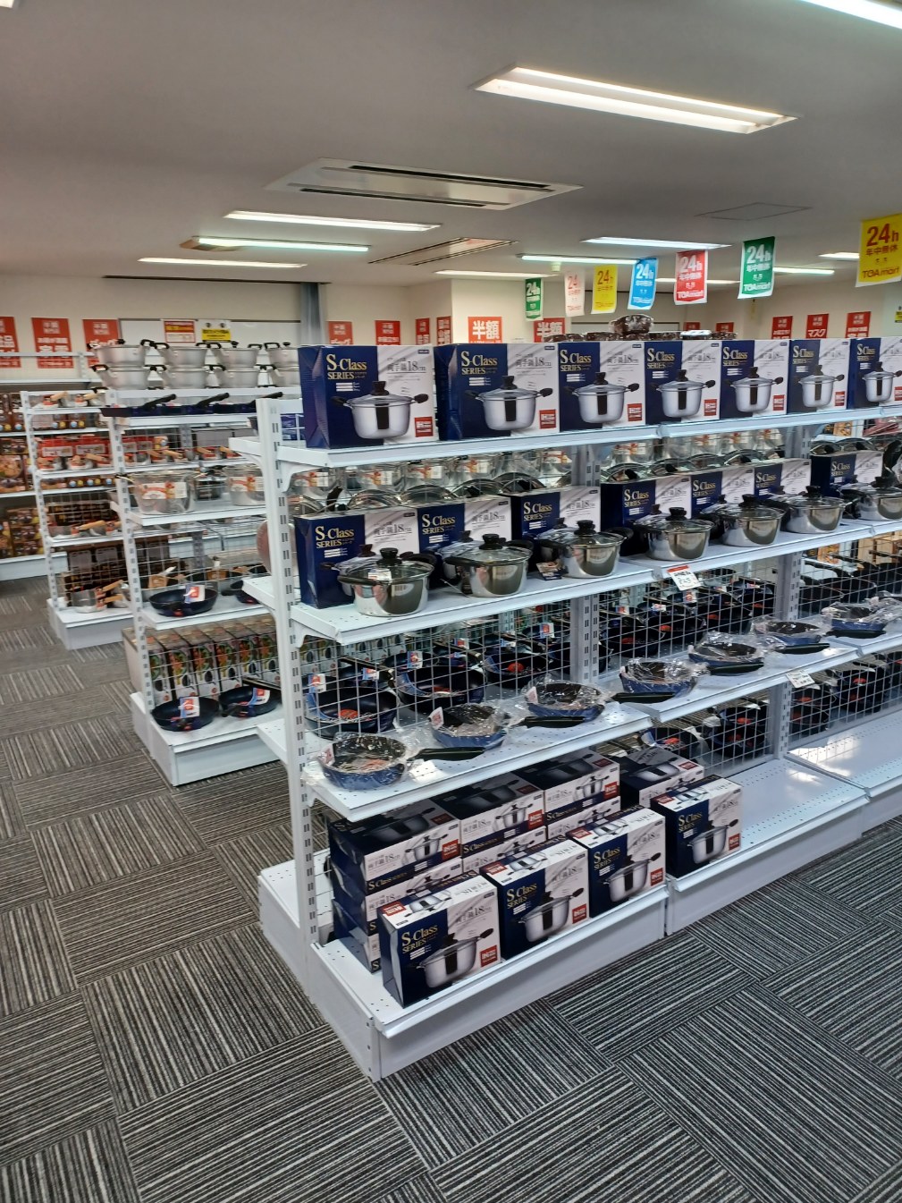 【トーアマート札幌大通り店】出張販売や物販に適した半額専門店内のイベントスペース(4F)の画像7