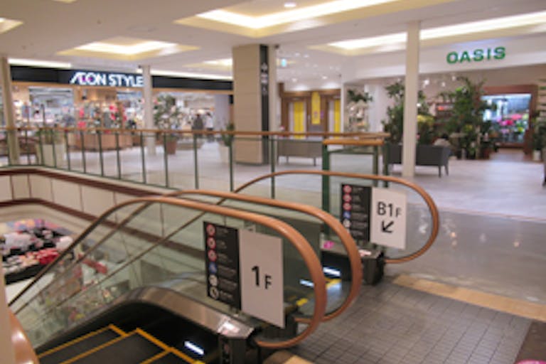 【イオンモール秋田】1F オアシス前の画像2