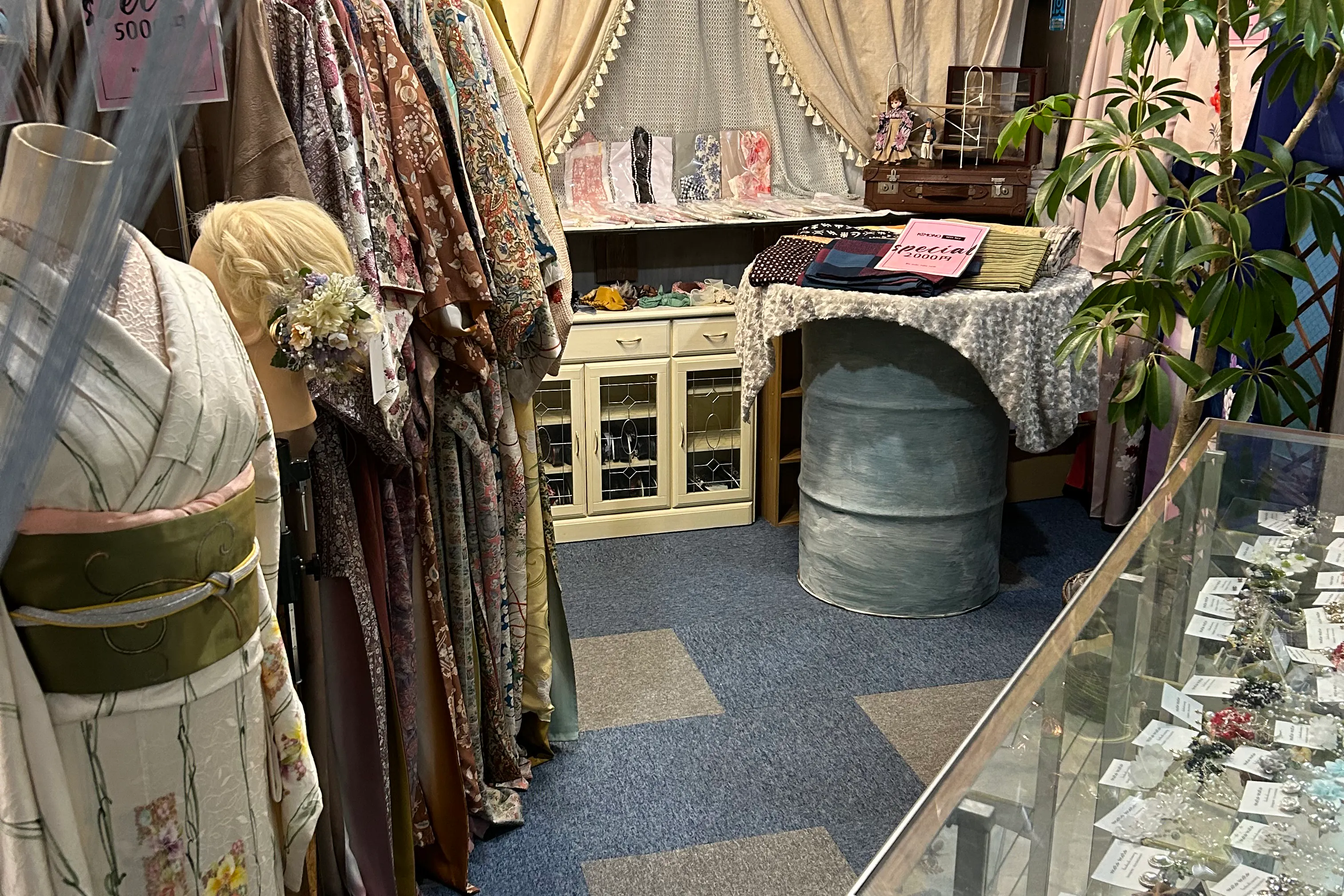 【京都河原町駅1分】新京極アーケード内の路面ポップアップスペース