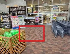 【ホームワイドプラス賀来店(大分県)】外売場 エントランス 催事スペース