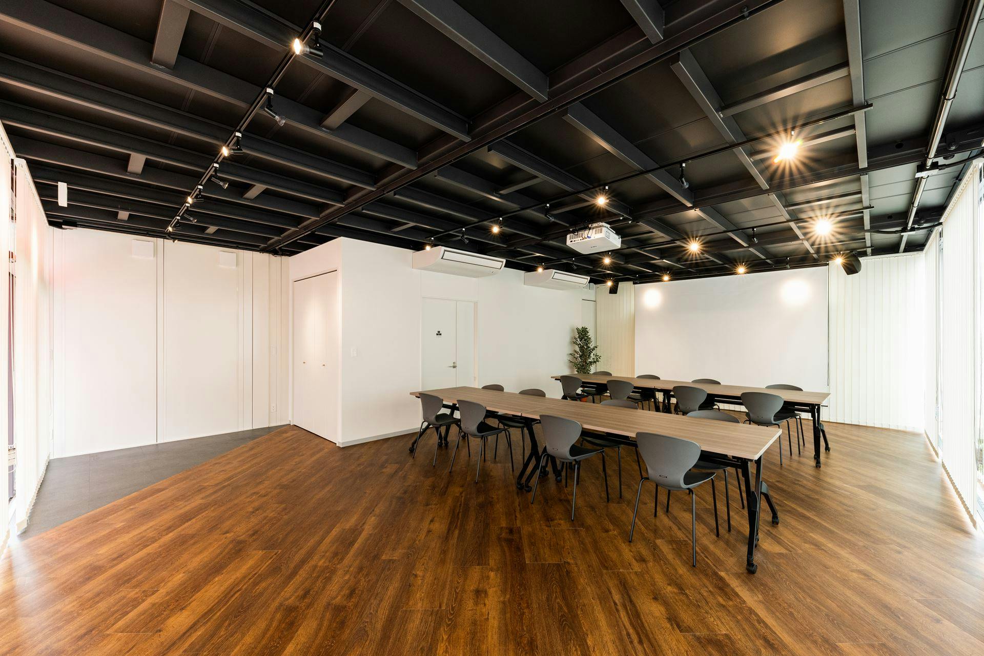 【愛媛県松山市】自主企画マルシェやワークショップに最適なお手頃価格のレンタルスペース「Community」／敷地全体の貸切イベント開催も可能！