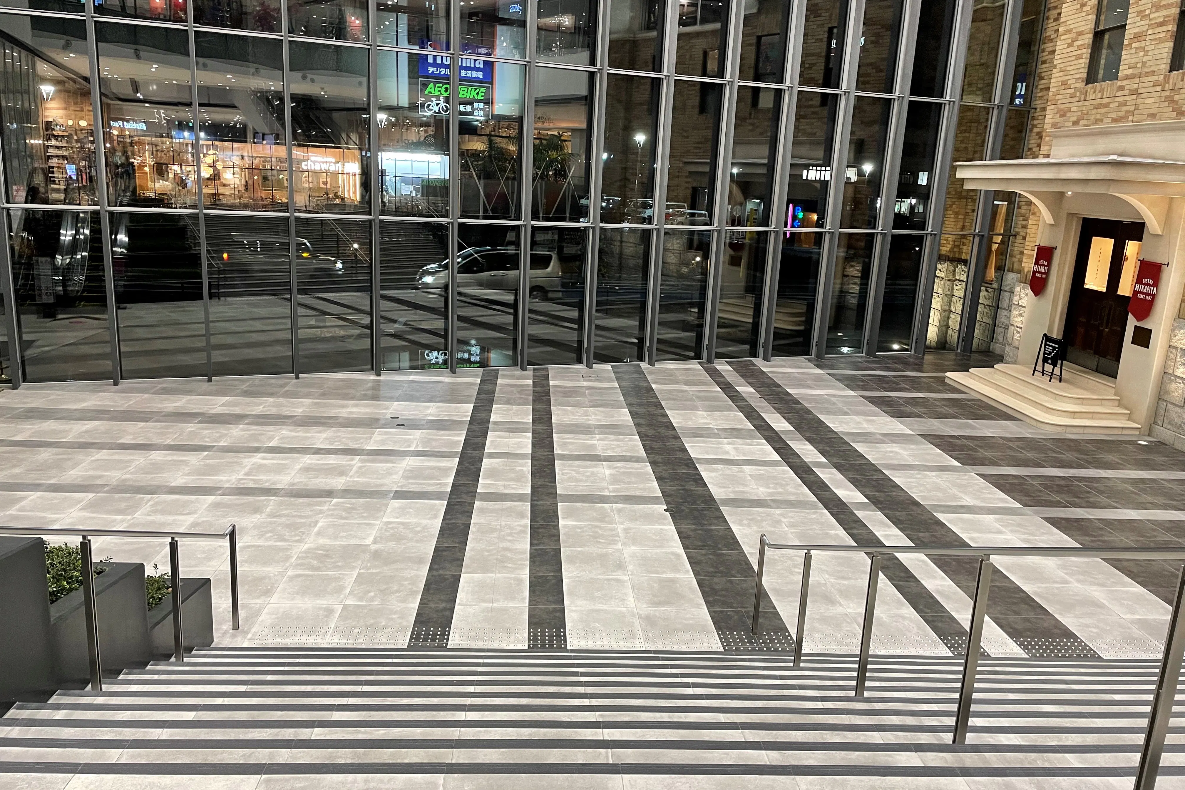 【イオンモール松本】晴庭1F きらめきコート