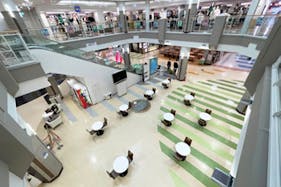 【イオンモール三光】1F セントラルコート